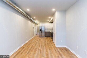2553 N Front St in Philadelphia, PA - Building Photo - Building Photo