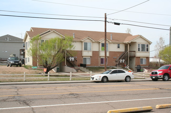 4460 E 72nd Ave in Commerce City, CO - Building Photo - Building Photo