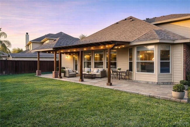 15 El Sendero Ct in Mission, TX - Building Photo - Building Photo