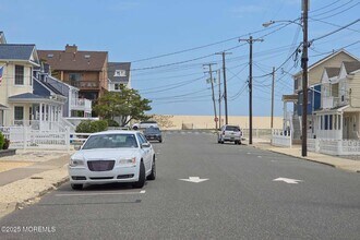 14 6th Ave in Seaside Heights, NJ - Building Photo - Building Photo