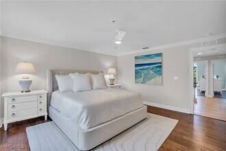 441 4th Ave S in Naples, FL - Building Photo - Building Photo