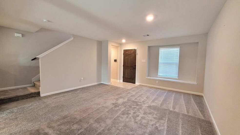 5704 Bluebonnet Ln in Rosenberg, TX - Foto de edificio