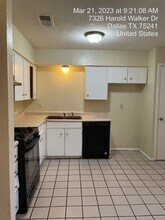 7326 Harold Walker Dr in Dallas, TX - Building Photo - Building Photo