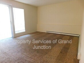 805 E Cedar Ct in Fruita, CO - Building Photo - Building Photo