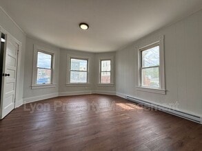 19 Chester St in Woonsocket, RI - Building Photo - Building Photo