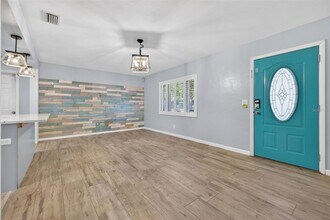 3121 30th St N in St. Petersburg, FL - Building Photo - Building Photo