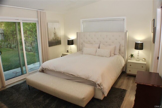 4820 Abbeyville Ave in Los Angeles, CA - Building Photo - Building Photo