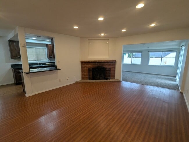 1298 Tangerine St in El Cajon, CA - Building Photo - Building Photo