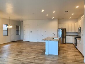 3946 Positano Pl in Sedona, AZ - Building Photo - Building Photo