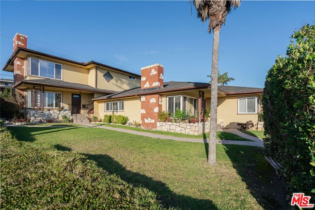 5025 W 58th Pl, Unit 5025 w 58th pl in Los Angeles, CA - Foto de edificio - Building Photo
