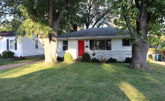 7910 Menola St in St. Louis, MO - Building Photo