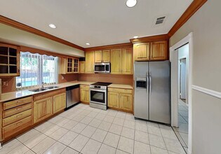 5537 Primrose Ln in Jacksonville, FL - Foto de edificio - Building Photo