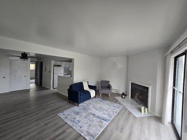 property at 1840 Goodwin Dr