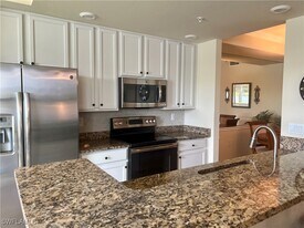 9518 Avellino Wy in Naples, FL - Building Photo