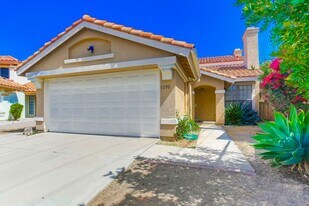 7290 Dancy Rd in San Diego, CA - Building Photo