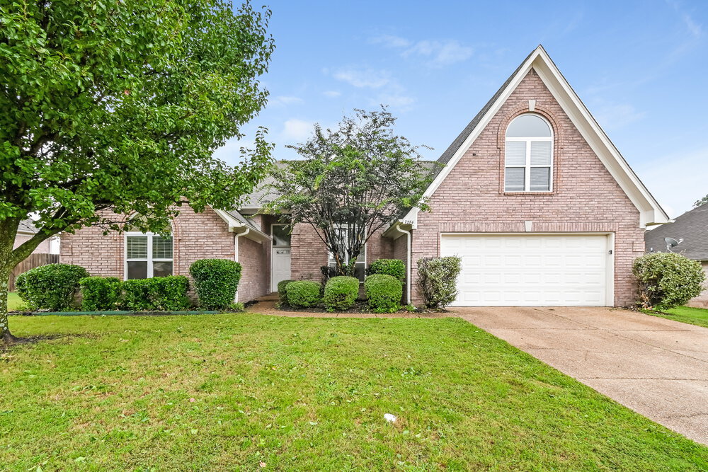 7274 Busher Dr in Olive Branch, MS - Building Photo