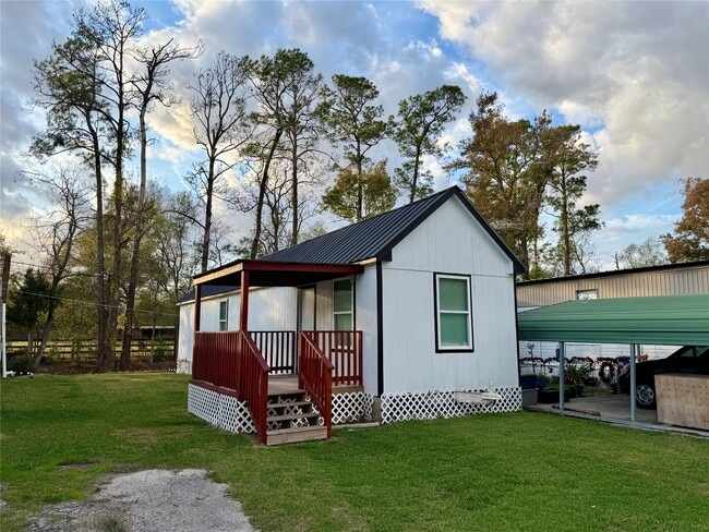 property at 3510 Fox Dr