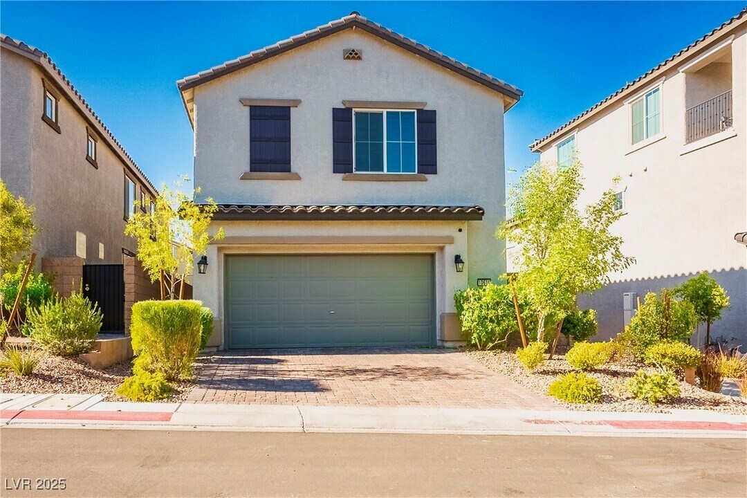 10618 Sariah Skye Ave in Las Vegas, NV - Building Photo
