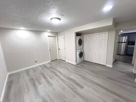 6291 Liza Ln in West Jordan, UT - Building Photo