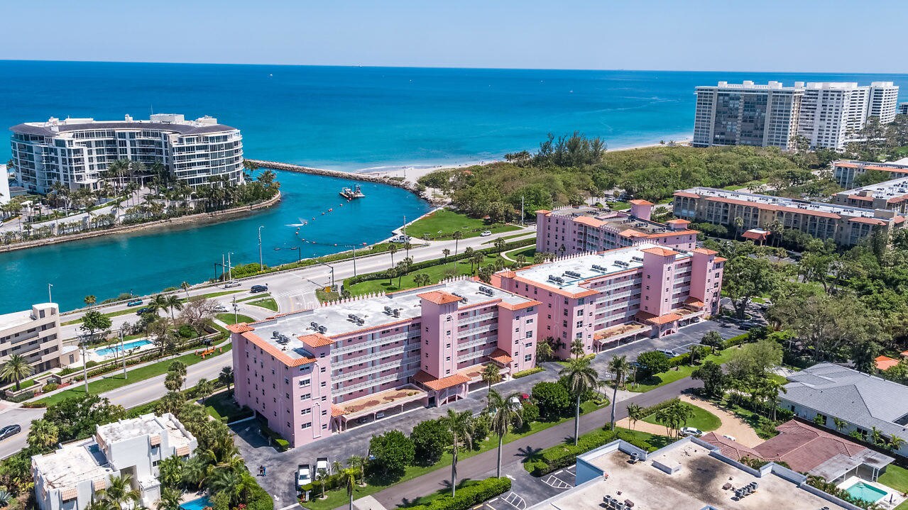 1001 E Camino Real-Unit -3070 in Boca Raton, FL - Building Photo