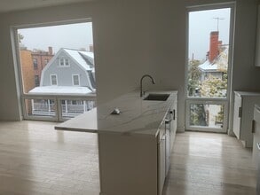 225 Waterman St in Providence, RI - Foto de edificio - Building Photo