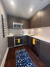 3606 Rock Creek Church Rd NW, Unit 204 in Washington, DC - Foto de edificio - Building Photo