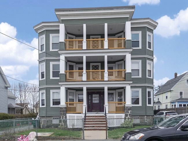 property at 29 Appleton St