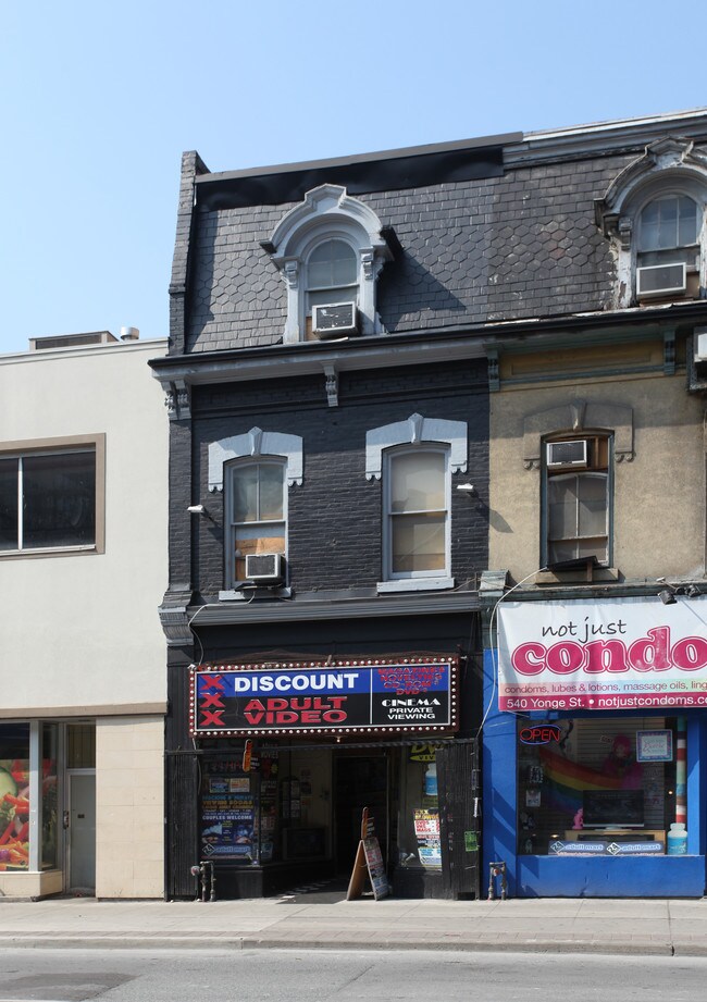 538 Yonge St