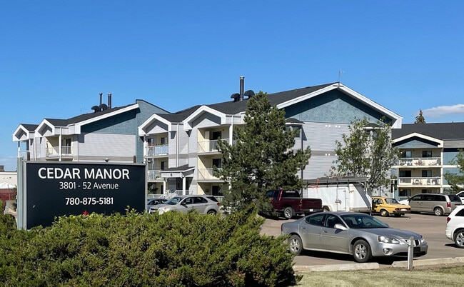 Cedar Manor in Lloydminster, AB - Building Photo - Building Photo