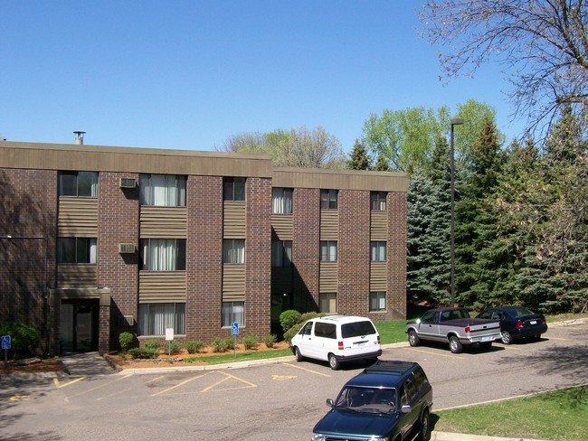 Eldorado Oaks/Maples Apartments