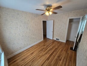 2007 46th St in Rock Island, IL - Building Photo - Building Photo