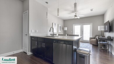 1002 Katy Gap Rd in Katy, TX - Building Photo - Building Photo