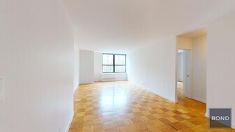 247 W 87th St in New York, NY - Building Photo