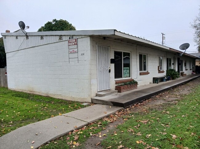 property at 416 Hilborn St