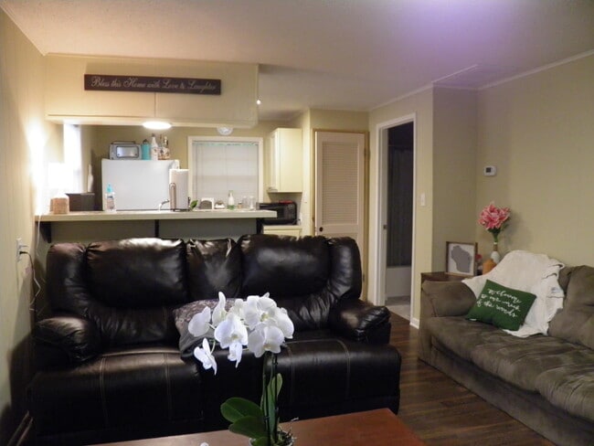 402 Marlowe Dr in Fort Walton Beach, FL - Building Photo - Building Photo