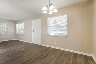 2605 E Ida St in Tampa, FL - Building Photo - Building Photo