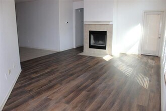 112 Clearwater Ct in Canyon Lake, TX - Building Photo - Building Photo