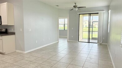 2449 Seven Oaks Dr in St. Cloud, FL - Building Photo - Building Photo