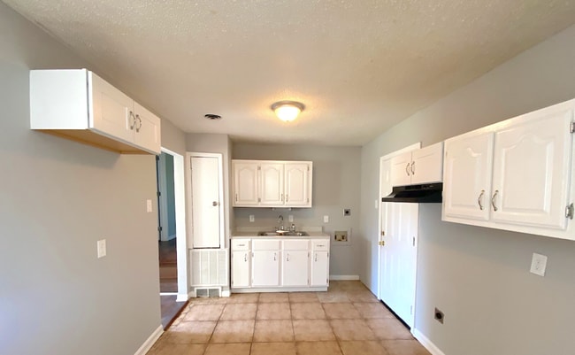 896 Leacrest Ave in Memphis, TN - Building Photo - Building Photo