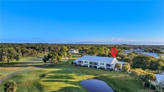 4215 Gator Trace Ave in Fort Pierce, FL - Building Photo