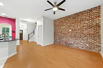 2005 Zach Scott St in Austin, TX - Building Photo - Building Photo