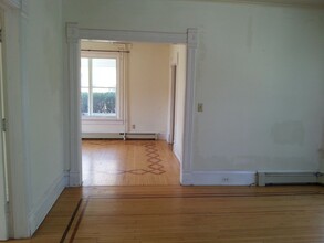 448 Boyd St, Unit Lower in Oshkosh, WI - Building Photo - Building Photo