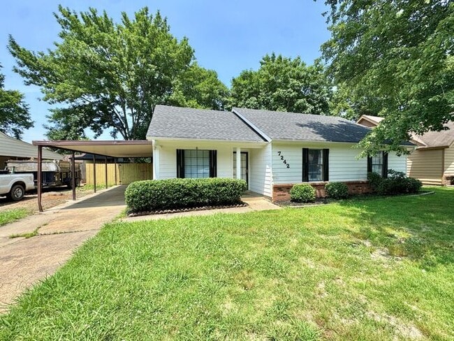 7242 Rose Trail Dr in Memphis, TN - Building Photo - Building Photo