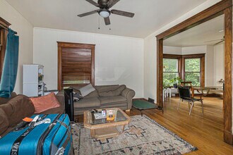 405 N Ashley St in Ann Arbor, MI - Building Photo - Building Photo