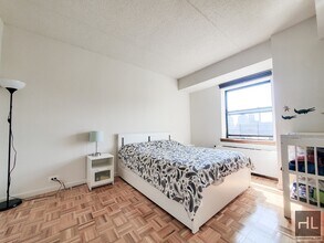 600 Columbus Ave-Unit -3A in New York, NY - Building Photo - Building Photo