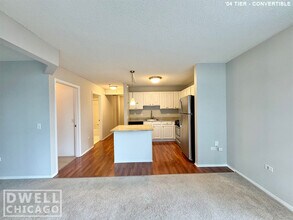 161 N Jefferson St, Unit 1 in Chicago, IL - Building Photo - Building Photo