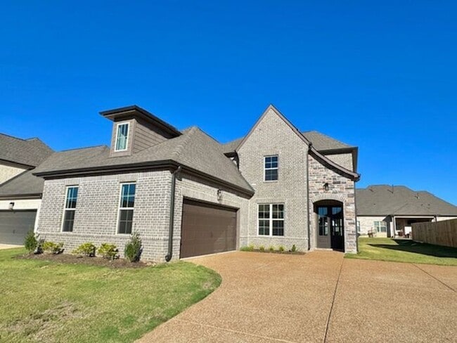 property at 5462 Stone Arch CV