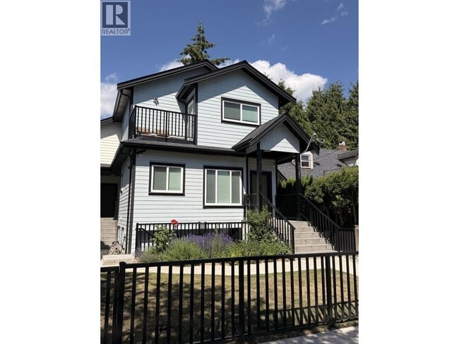 property at 3025 Kings Ave