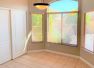 1273 N Exeter St in Chandler, AZ - Building Photo - Building Photo