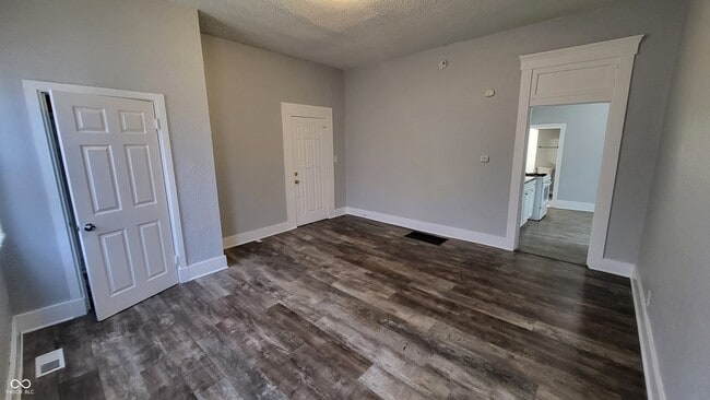 1122 S Dearborn St in Indianapolis, IN - Building Photo - Building Photo